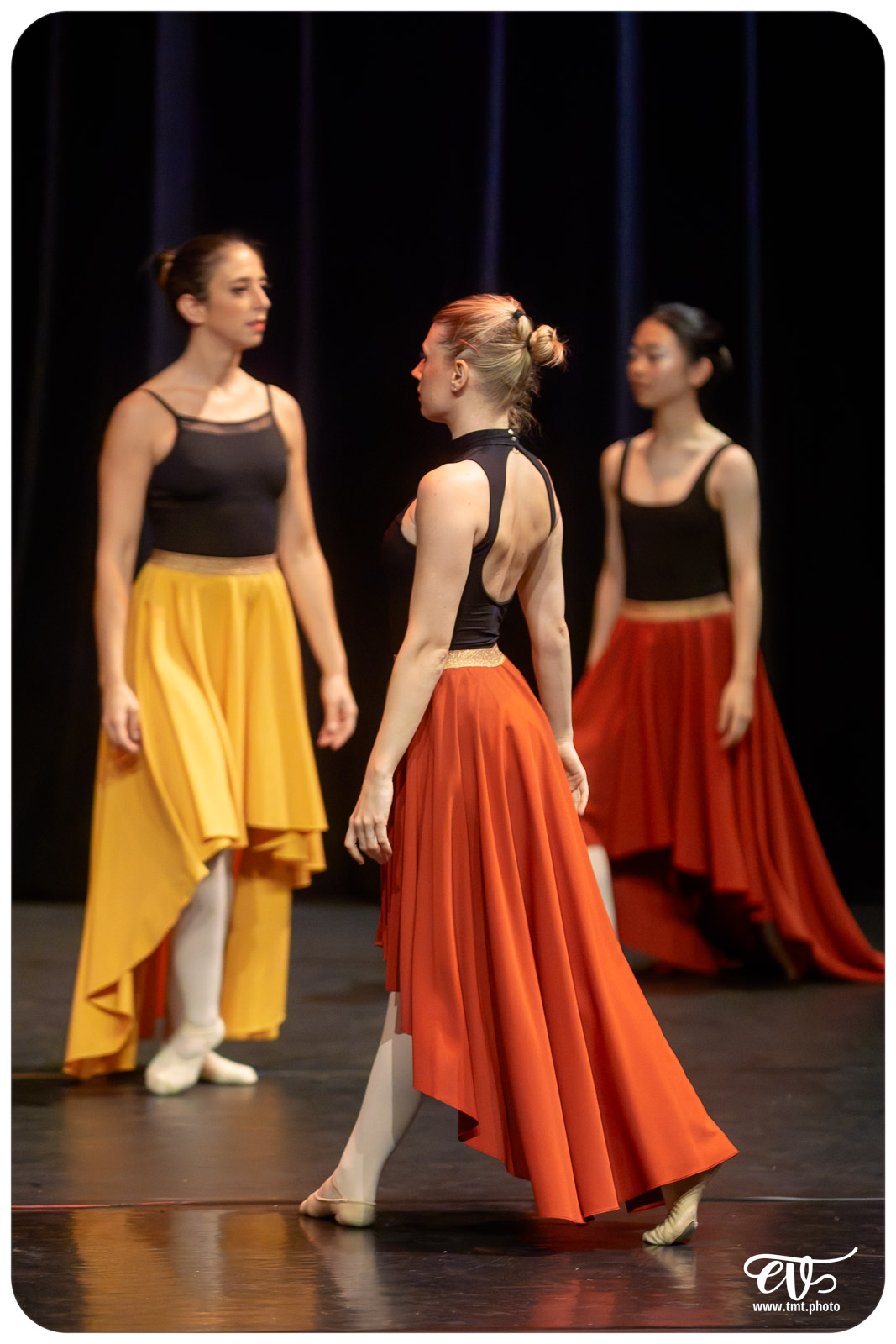 ECOLE DE DANSE CÉCILE ADAMOW